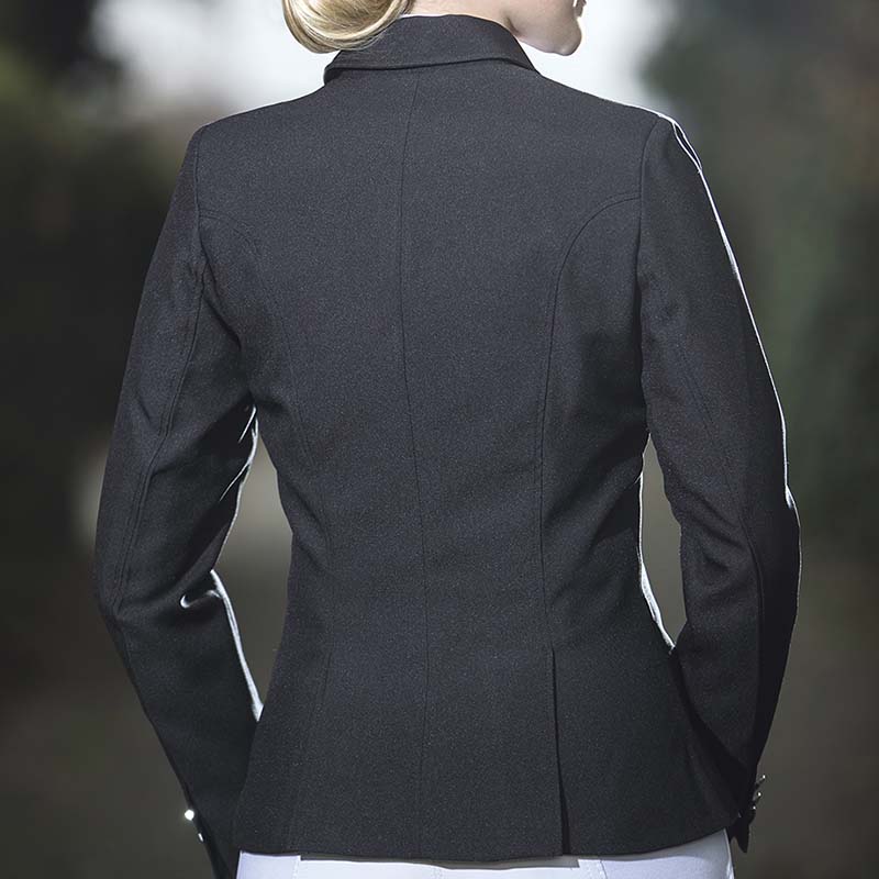 Wettbewerb Jacke Frau Reitet Klassisch - 2122
